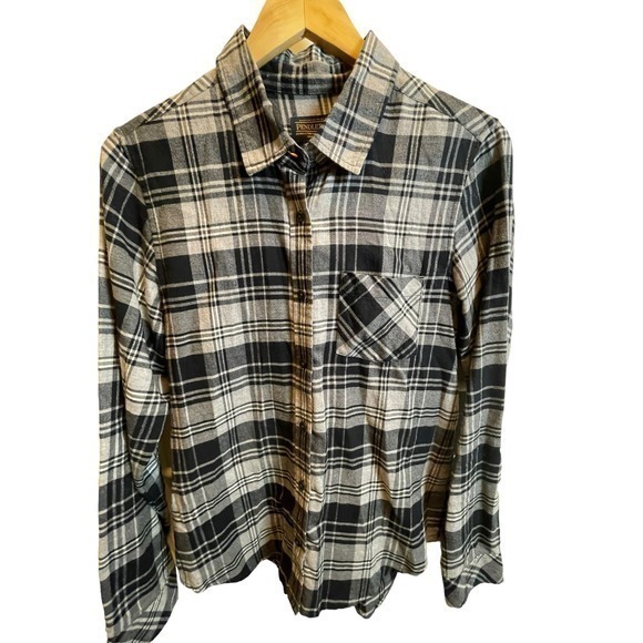 Pendleton Women's Black & Grey Plaid Button Up Shirt, 100% Cotton, Medium - Picture 1 of 8